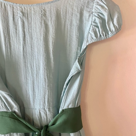 Happie loves it green/blue sashed blouse - Picture 7 of 10